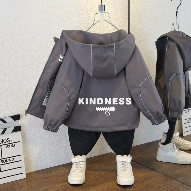 Весеннее пальто для мальчиков 2025 новый весенне-осенний пиджак