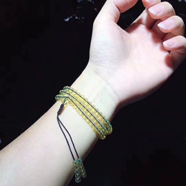 琥珀手饰;琥珀项饰;琥珀耳饰