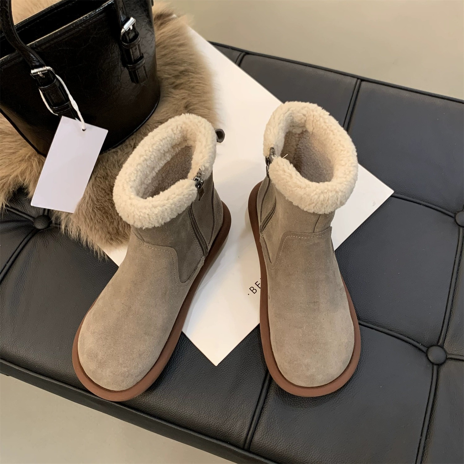 Snow boots women's winter fur one thick warm ankle boots with velvet cotton shoes_voghion.com