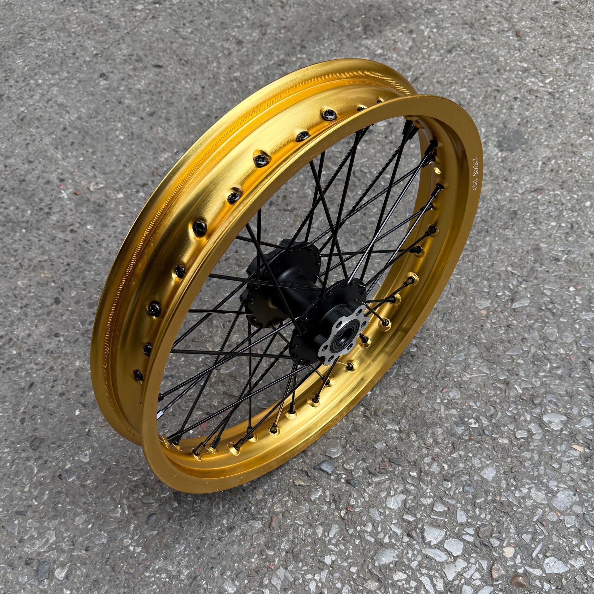 Suitable for the modified QiuLong Light Bee X with 2.15-16 aluminum alloy rims, 79bike small wheel rear hub assembly