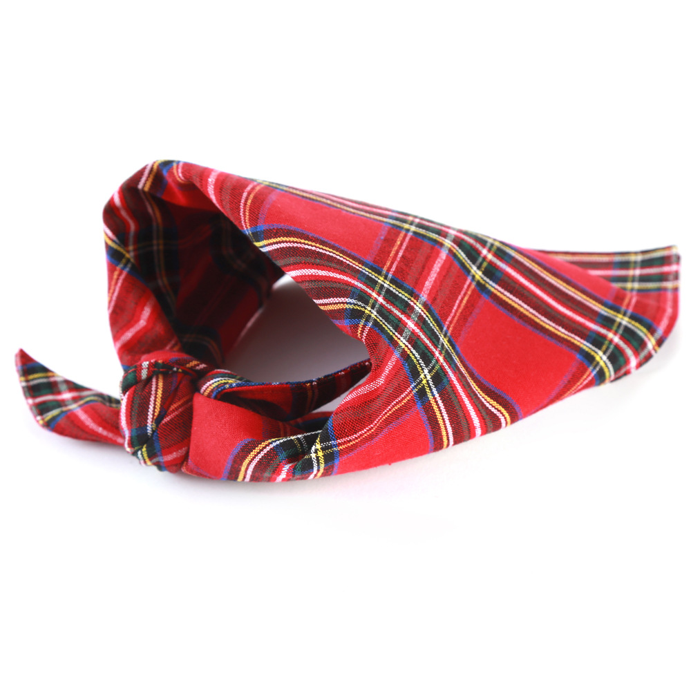 Fabricante en stock transfronterizo Amazon popular perro mascota saliva toalla tela cruzada perro bufanda mascota triángulo toalla