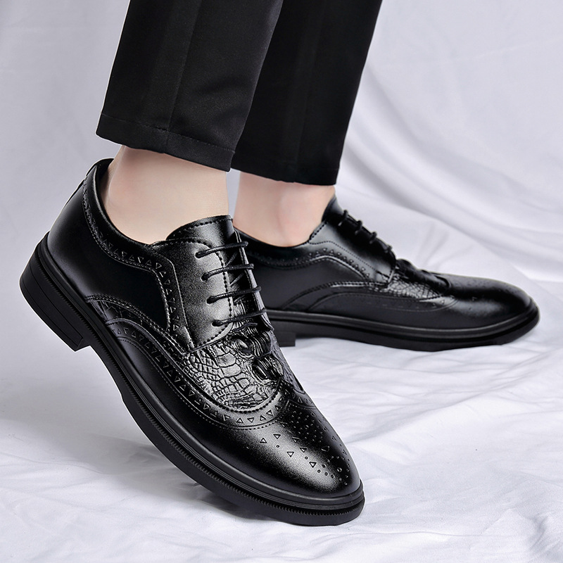 2025 New Spring Business Casual British Brogue Leather Men's Wedding Shoes_vogvips.com