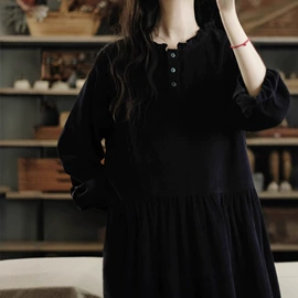 连衣裙;时尚休闲套装;女式衬衫