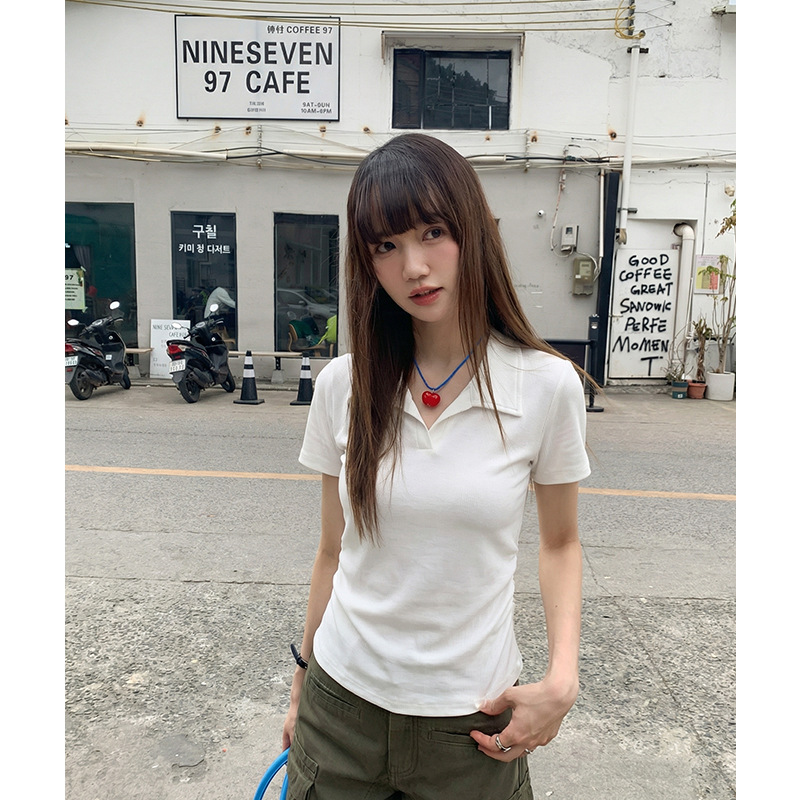 实拍#白色polo领正肩短袖T恤女春季2026新款韩系褶皱收腰显瘦