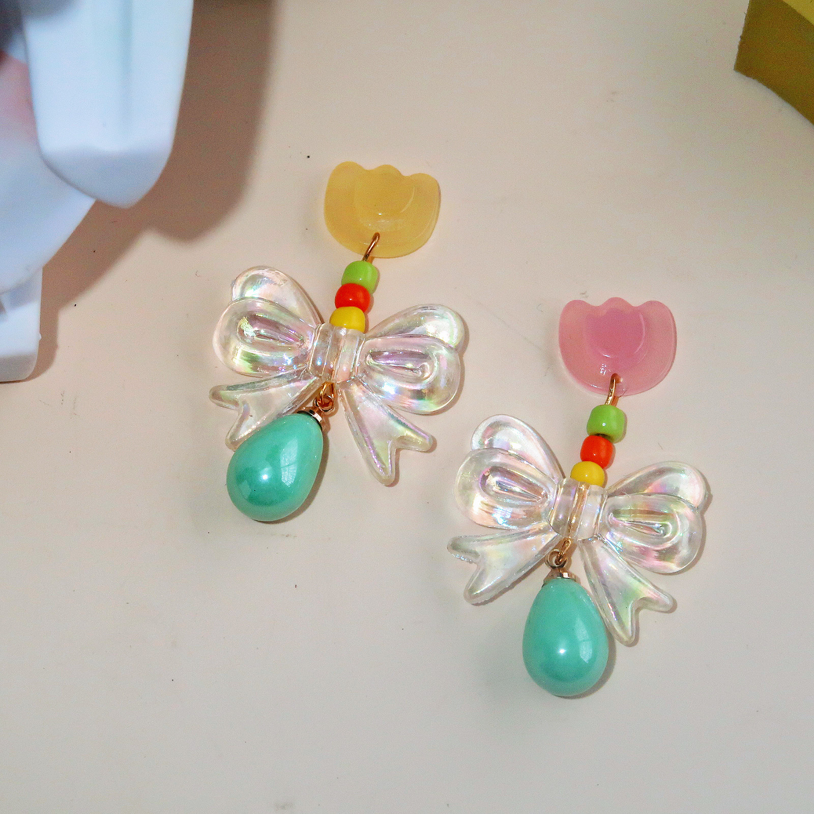 1 Pair Simple Style Bow Knot Bowknot Arylic Drop Earrings display picture 7