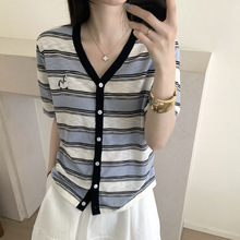 26�ļ�Ůװ��������ײɫ����С������V����֯��������Ů������T��