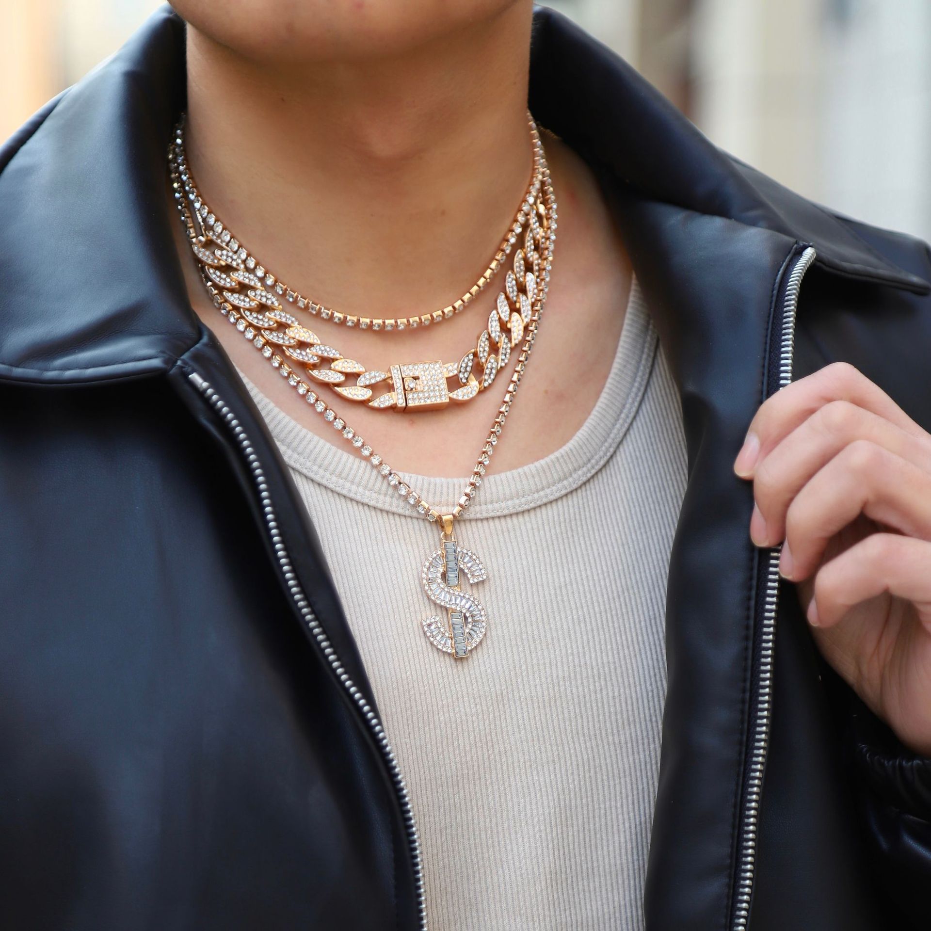 Heart Shape Hip-Hop Retro Alloy Layered Necklaces Wholesale display picture 3