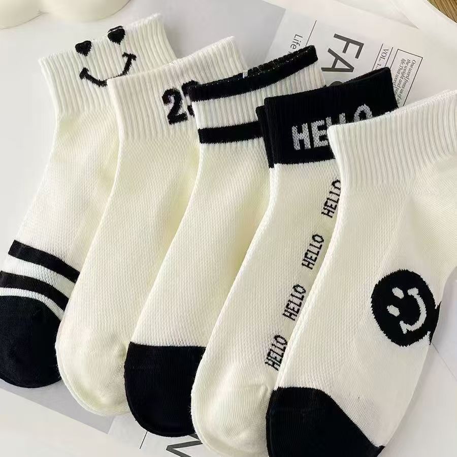 Calcetines, calcetines de mujer, calcetines de tubo corto transpirables de malla fina de verano, calcetines de barco de marea de letras de oso verde de boca baja de primavera y verano