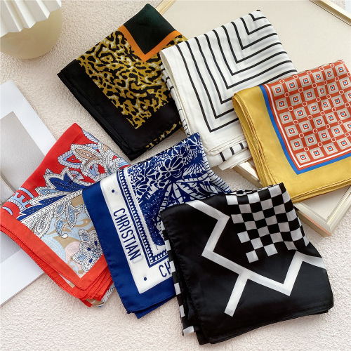 Spring and Autumn New Style 70CM Small Square Scarf Fashion Decorative Small Silk Scarf Professional Scarf Thin Korean Style Small Scarf for Women