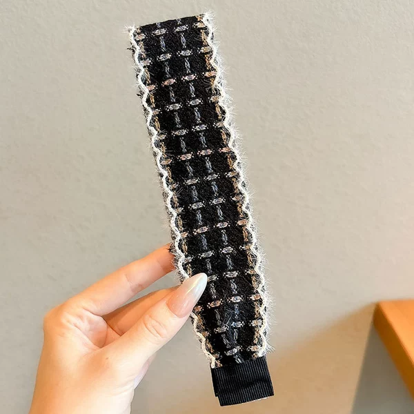 6# black plaid lace model, about 4cm wide and 36cm long