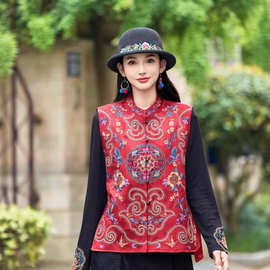 新款民族风复古盘扣马甲女文艺时尚刺绣立领缎面提花宽松背心坎肩