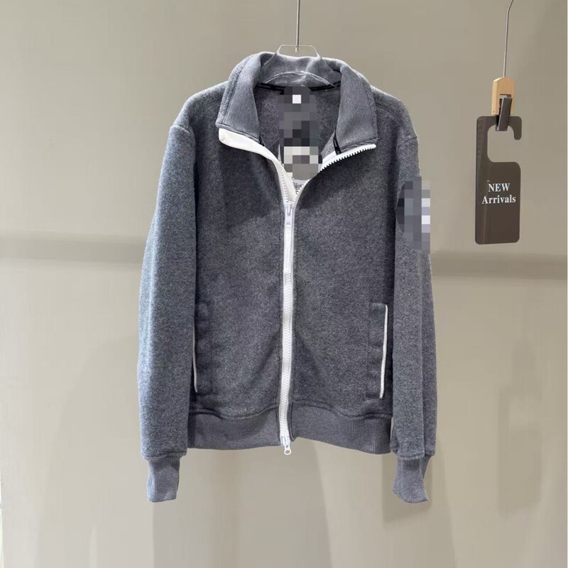 Original Canada Goose autumn and winter new fleece sweatshirt jacket, Canada Goose wool fleece aviator jacket, stand-up collar jacket Original Canada Goose autumn and winter new fleece sweatshirt jacket, Canada Goose wool fleece aviator jacket, stand-up collar jacket