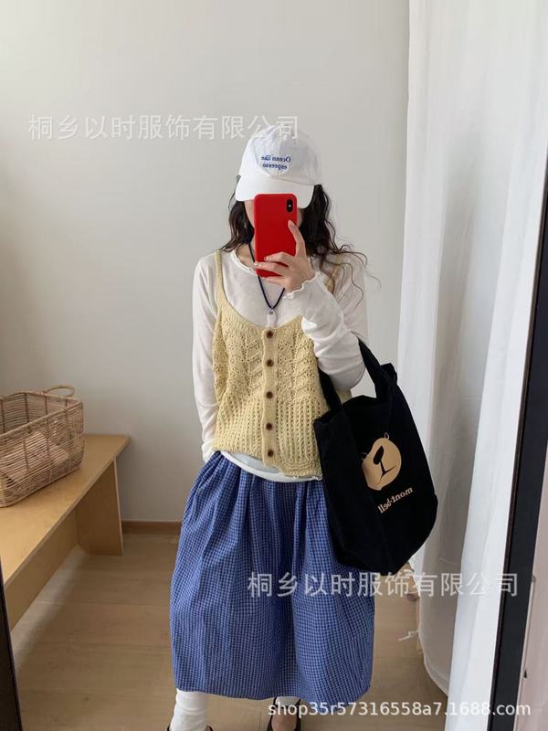 以时 韩系早秋新品得穿针织吊带 减龄设计感镂空羊毛混纺针织背心|undefined