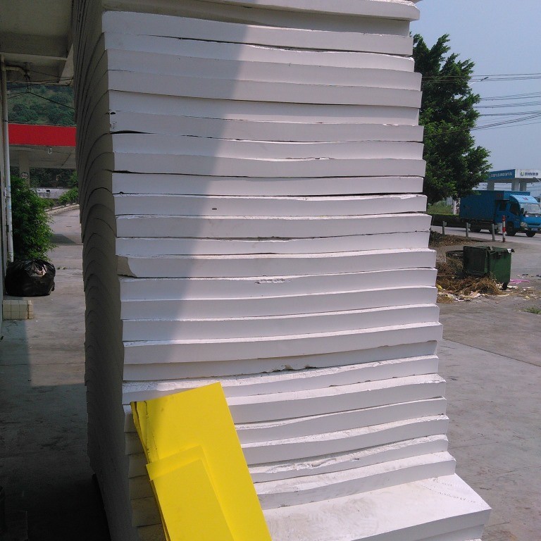 深圳3MM白色EVA泡棉精加工5MM黑色方形面板灯EVA海绵垫避光棉光明