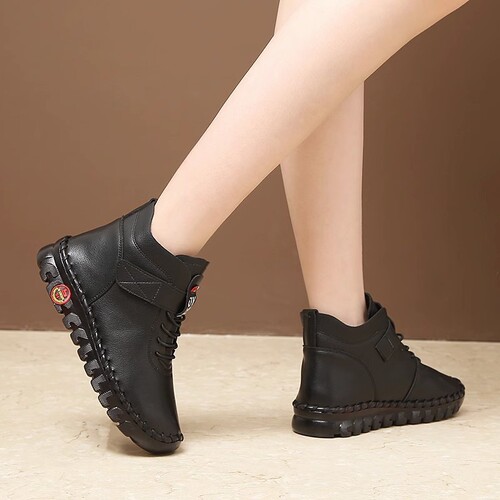 Women's cotton shoes, flat-soled autumn/winter boots with cow tendon soles—comfortable, non-slip, mom-friendly shoes, fleece-lined, versatile, casual, Velcro-fastened boots.
