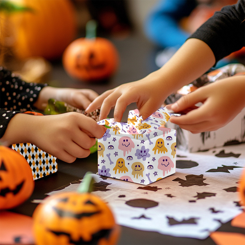 国境を越えた新しいハロウィーンの装飾ギフトギフト紙箱包装コート紙シーンレイアウトパーティー用品|undefined