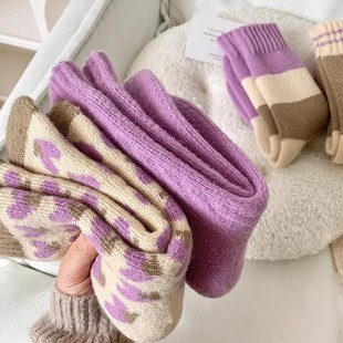 Winter Plush Cold-proof Love Warm Socks Thick Socks Women's Mid-length Socks Trillet Socks Super Thick Solid Color Autumn and Winter
