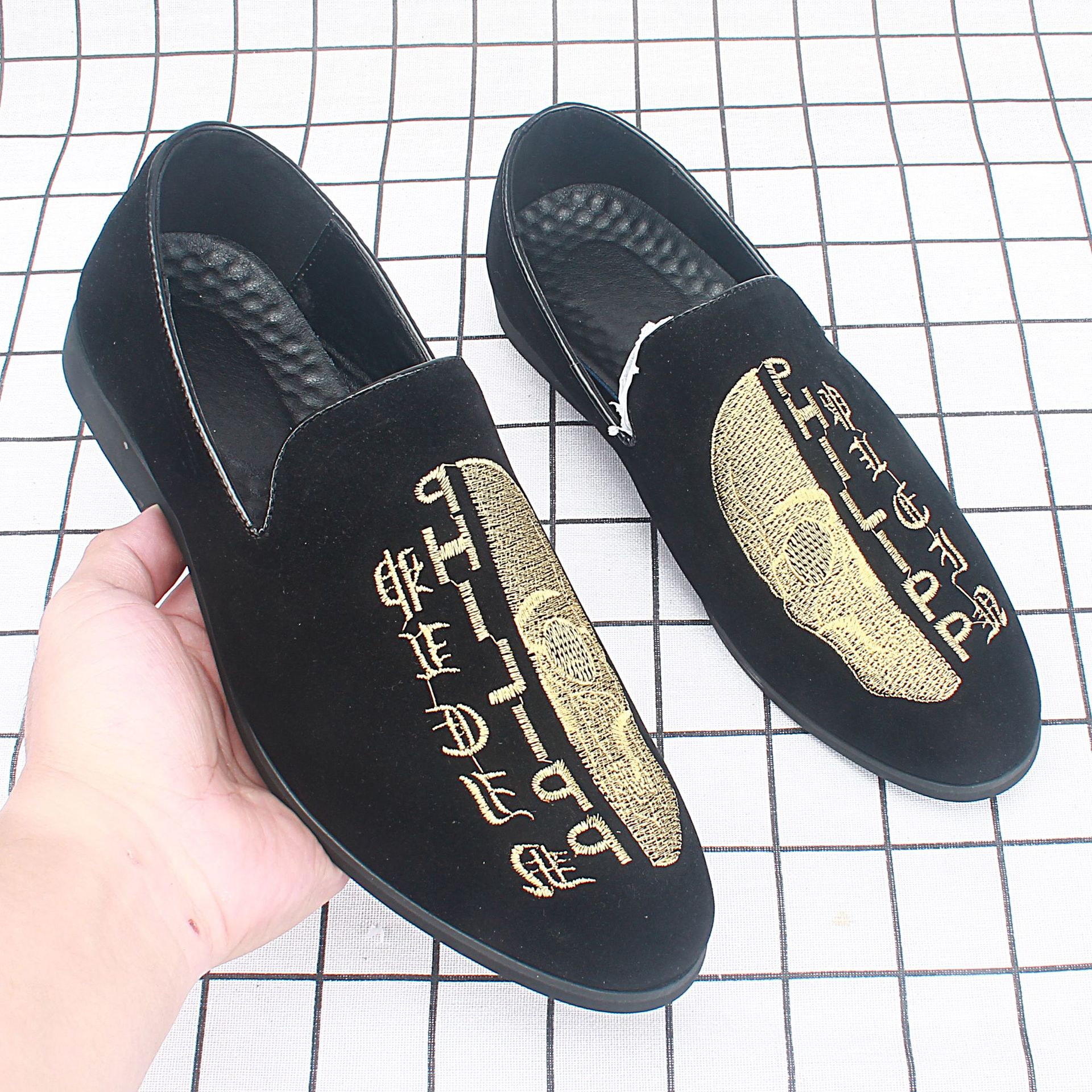 ����Ь��2023�＾�¿���������Ь�ٴ�����һ�ŵ��ָ�Ь��Ь547