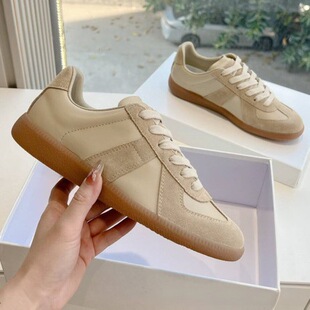 �F؛Margiela Replica  ��Ůͬ���RƤ�r�е�Ӗ���e�͹ŵ͎���HЬ