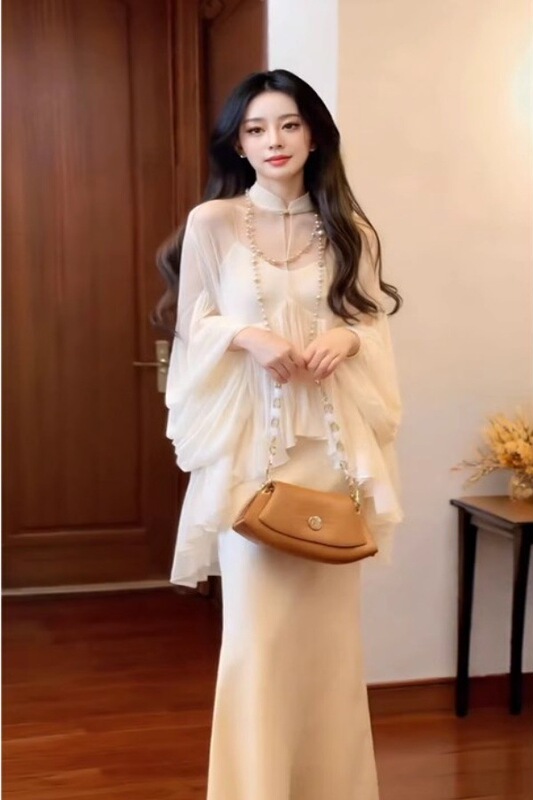 High-End Exquisite and Elegant New Chinese-Style Set 2025 Spring New Fashion Ultra-Fairy Top and Strap Dress Women's Clothing High-End Exquisite and Elegant New Chinese-Style Set 2025 Spring New Fashion Ultra-Fairy Top and Strap Dress Women's Clothing
