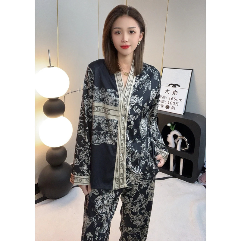 The Da Vinci Code New Pajamas for Women, Ice Silk Long-Sleeved Pants, New Internet Celebrity Ins Style Home Wear Suit for Outer Wear
