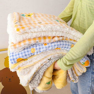 Puppy Sleeping Mat, Dog Pet, Small Size Dogs Sleeping Mat, Autumn and Winter Sleeping Mat, Winter Pet Floor Mat, Universal for All Seasons