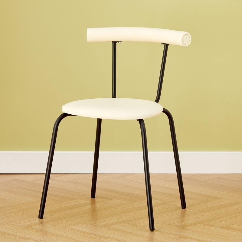 Silla de omelete cálida blanca-negra