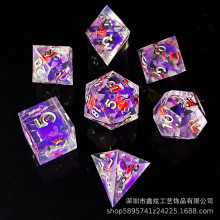 ��������֬�������b�Ķ����wRPG��ɫ����DND���c���³�