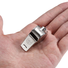 ���������ڳ��ⷿ�󾯿��ڼ��Ñ����������������ļ����������Ľ�