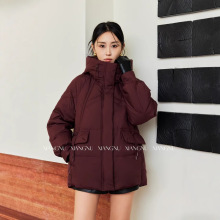 休闲泡芙90白鹅绒羽绒服连帽加厚保暖面包服24新款品牌同款鹅绒服