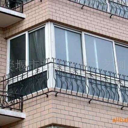 欧式铁艺阳台窗外围栏 家居防盗装饰护栏 楼盘防护铁艺栏窗台围栏