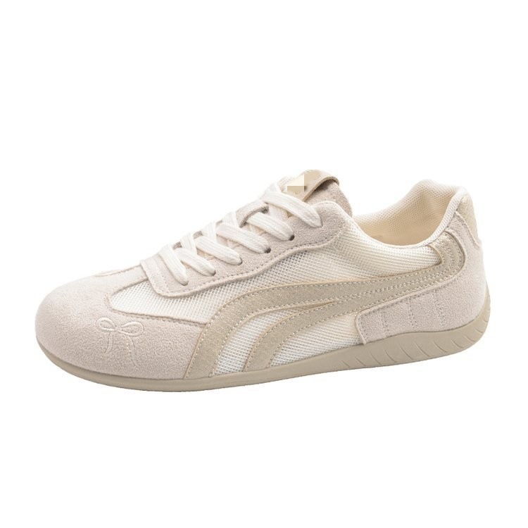 Zapatos de entrenamiento de base plana para mujeres 2026 nuevo verano super caliente versátil zapatos deportivos casuales retrógrados zapatos transpirables