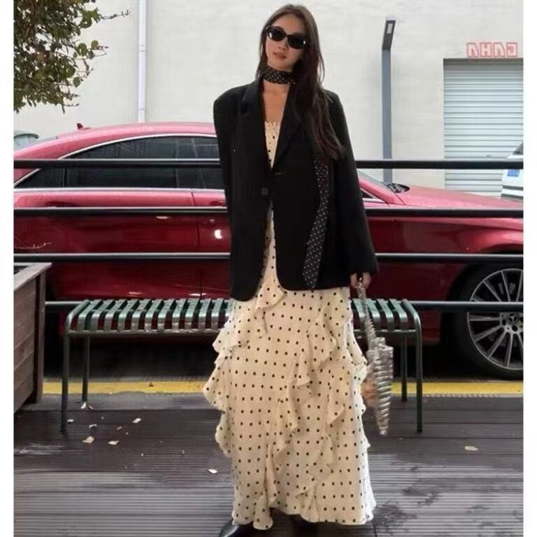Spring New Korean-Style High-End Black Slim-Fit Commuter Blazer and Elegant Polka Dot Dress Set