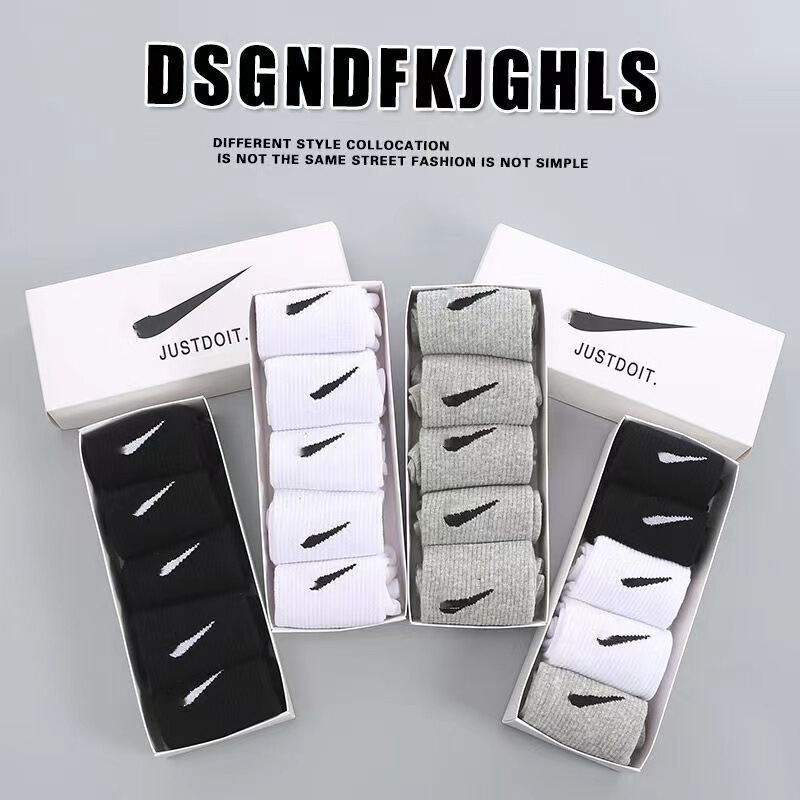 Suwan Nexeter Socks Paired with Shark Pants Socks for Men and Women, Mid-Calf and Long Tube Autumn and Winter Sports Socks Basketball Socks