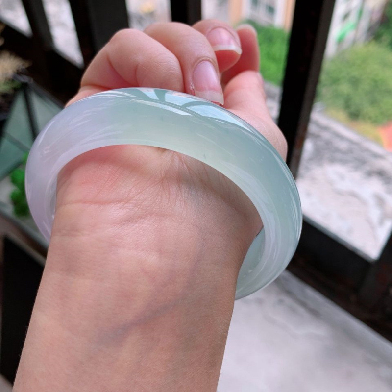 O1CN01E7WCoO1efKbsuDEC6_!!2212