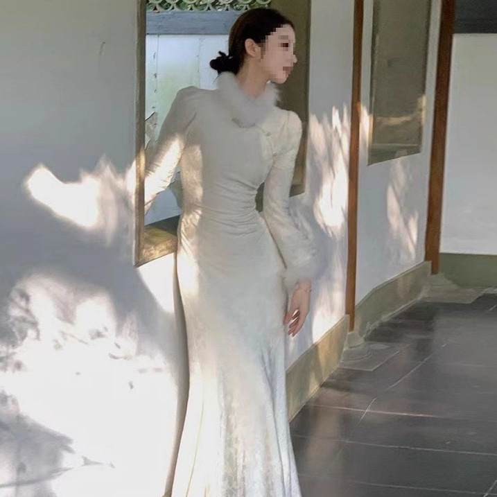 Slim Waist and Hip Fishtail Fur Collar Cheongsam Long-Sleeved Dress for Women New Autumn and Winter Niche Jacquard Long Skirt
