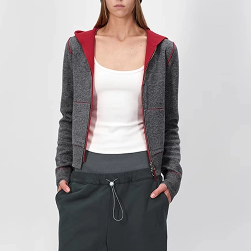 Осенний fashionable woolen design cardigan with hood, fitted jacket, trend of season
