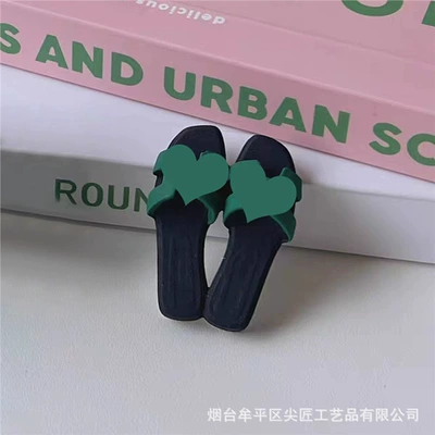 Popular car air freshener, realistic: Car Perfume Aromatherapy - dark-green-slippers