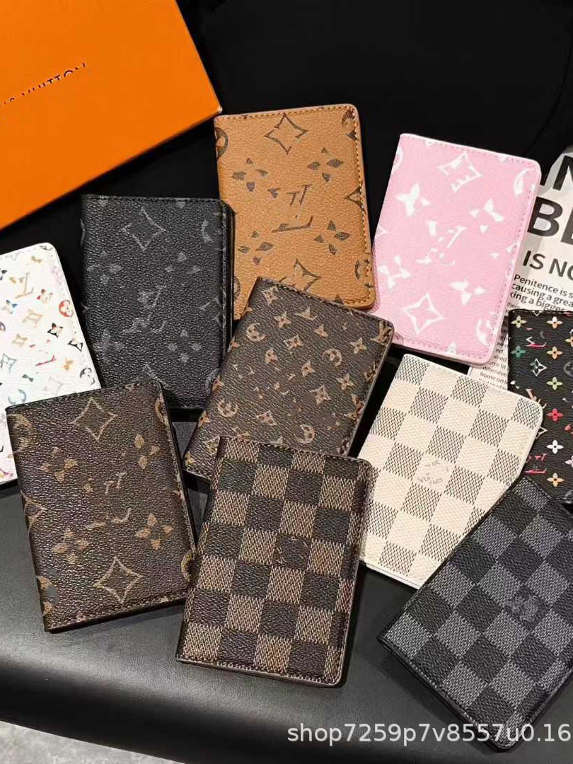 Qızıl Ştamplı Flipli Kart Qabı - Kompakt Kart Cüzdanı