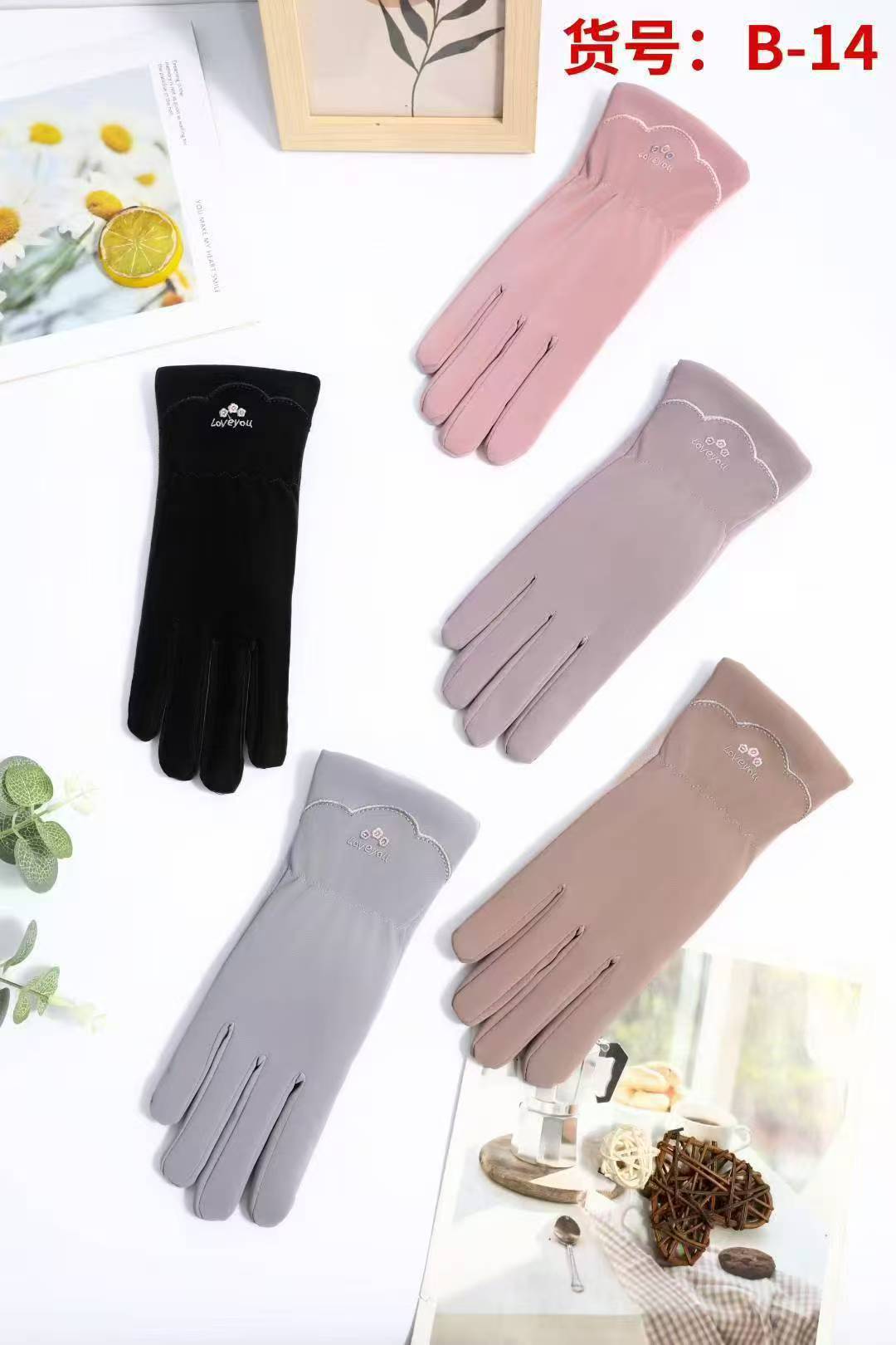 Guantes de invierno para mujer forrados de lana engrosada estudiante cálido resistente al frío pantalla táctil conducción guantes de coche eléctrico al por mayor