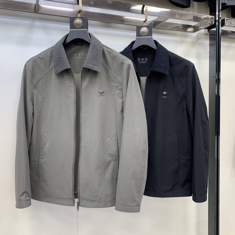 Men's autumn lapel jacket, fleece-lined warm outerwear, business casual jacket, middle-aged men's clothing, suitable for 40-50 year old dads Men's autumn lapel jacket, fleece-lined warm outerwear, business casual jacket, middle-aged men's clothing, suitable for 40-50 year old dads