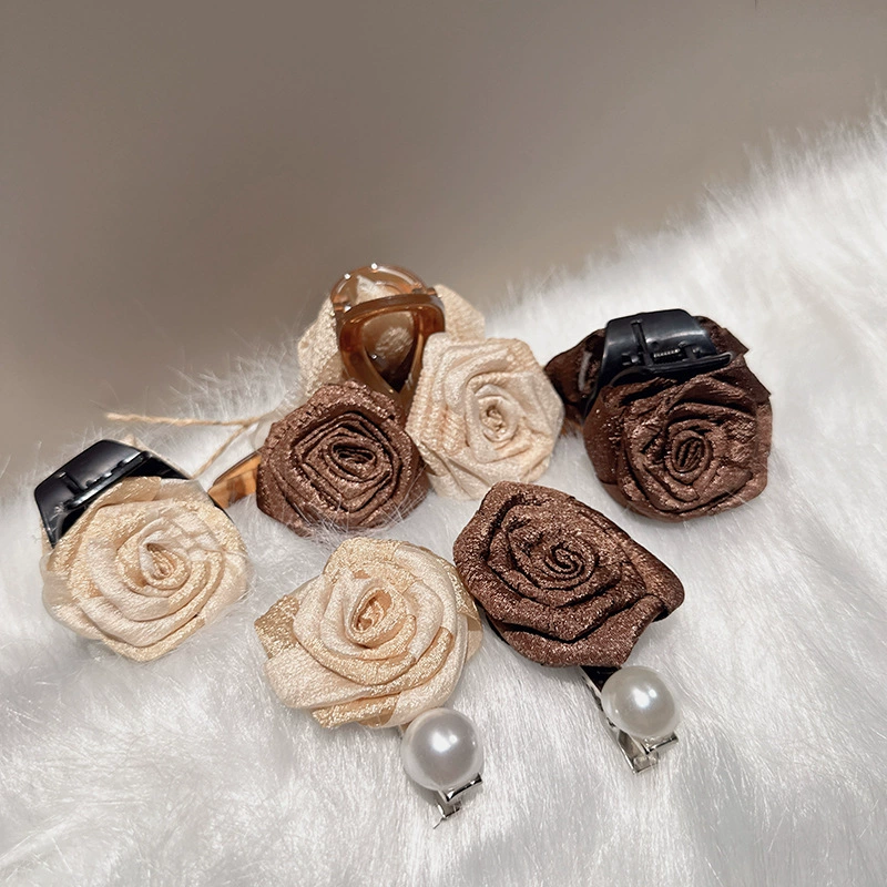 Hairgrip, hairpins, hair accessory, small crab pin, french style, flowered