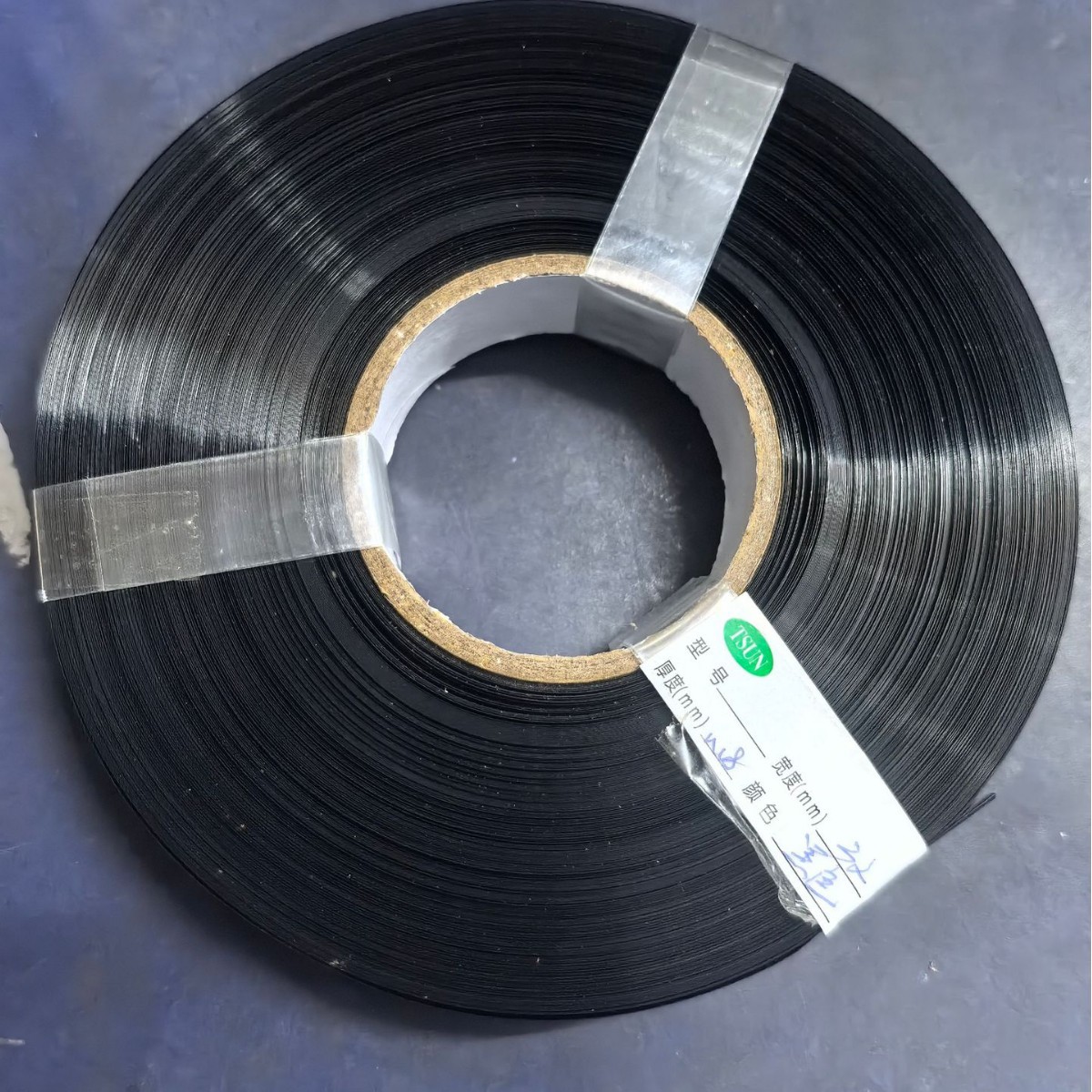 黑色蓝色PVC热缩套管1865021700电池热缩膜0.1厚度