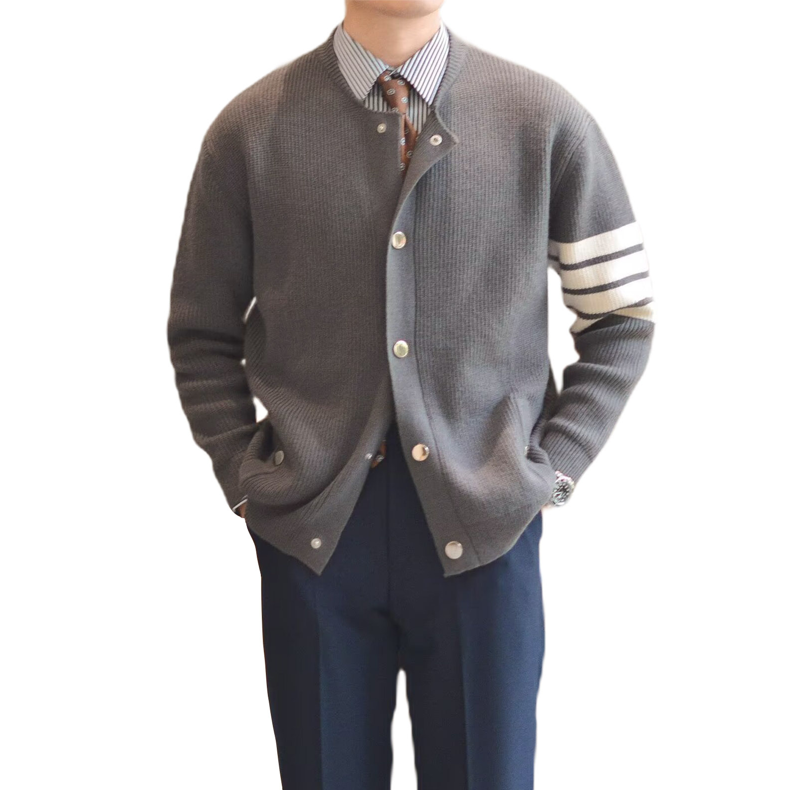 Explosiones transfronterizas de tamaño europeo de tres barras jersey de punto suéter cardigan chaqueta de negocios otoño invierno fábrica al por mayor