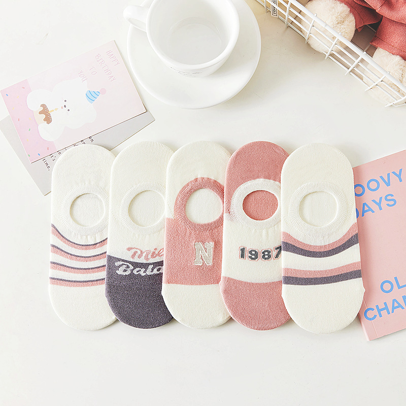 Socks Summer Shallow Mouth Women's Socks Ins Fashionable Sweat Absorbing Low-Topping Spring and Autumn Short Boat Socks Thin Women's Invisible Socks Socks Summer Shallow Mouth Women's Socks Ins Fashionable Sweat Absorbing Low-Topping Spring and Autumn Short Boat Socks Thin Women's Invisible Socks