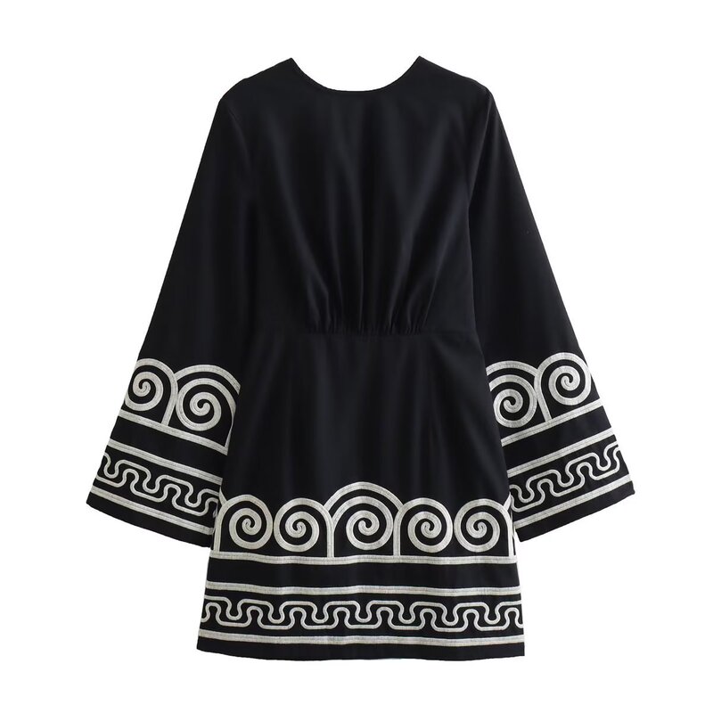 Cross-border e-commerce. H & M embroidery dress women's Amazon AliExpress foreign trade women's clothing 8614Q