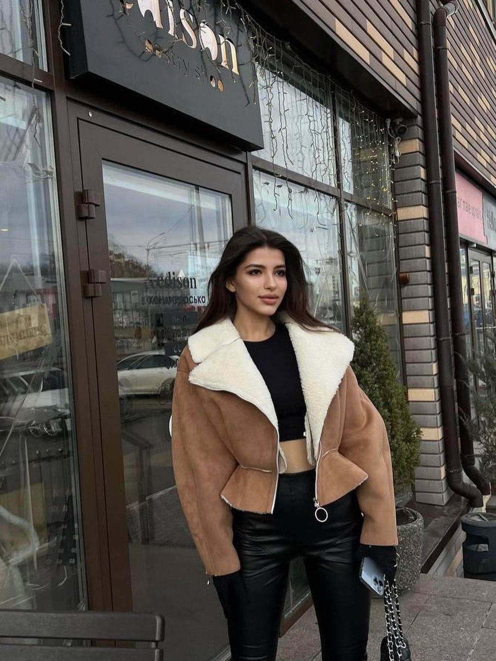 2023亚马逊跨境秋冬新款欧美短款翻领时尚韩版女装长袖纯色外套女