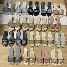 2026����D��ˮ荴̽�һ�֎���ЬŮ�⴩�W�tɳ��Ь��Ƥƽ�כ�Ь