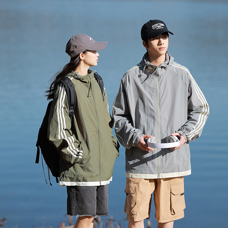 Summer Couple's Sun Protection Clothing for Men and Women, Breathable and Cool Skin-Friendly Clothing, American-Style Three-Stripe Sports Jacket, Outdoor Sun Protection Clothing
