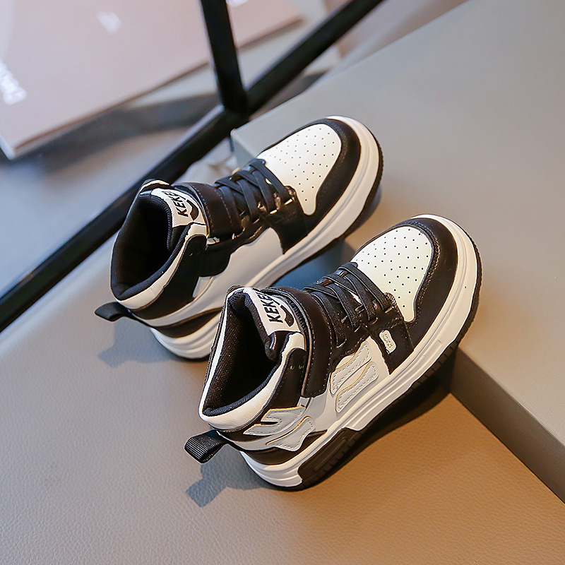 Barn högtopp sportsko Trend 2023 Höst Ny Student Läder Panel Sh för pojkar och flickor Halkfri Casual_voghion.com